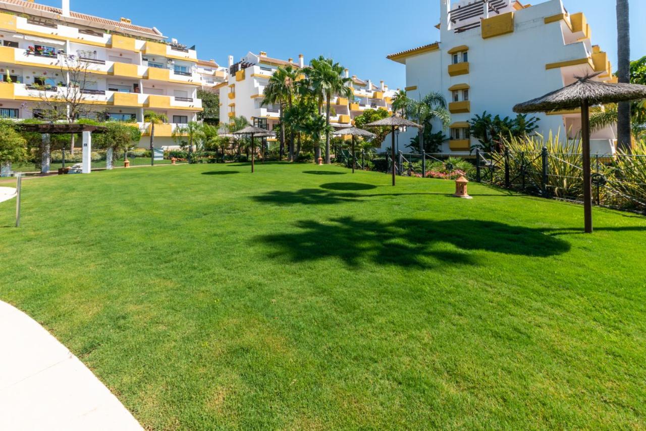 Апартаменты 2Br Calanova Grand Golf - Wifi/Ac/Pool Малага Экстерьер фото