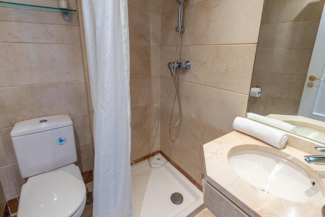 Апартаменты 2Br Calanova Grand Golf - Wifi/Ac/Pool Малага Экстерьер фото