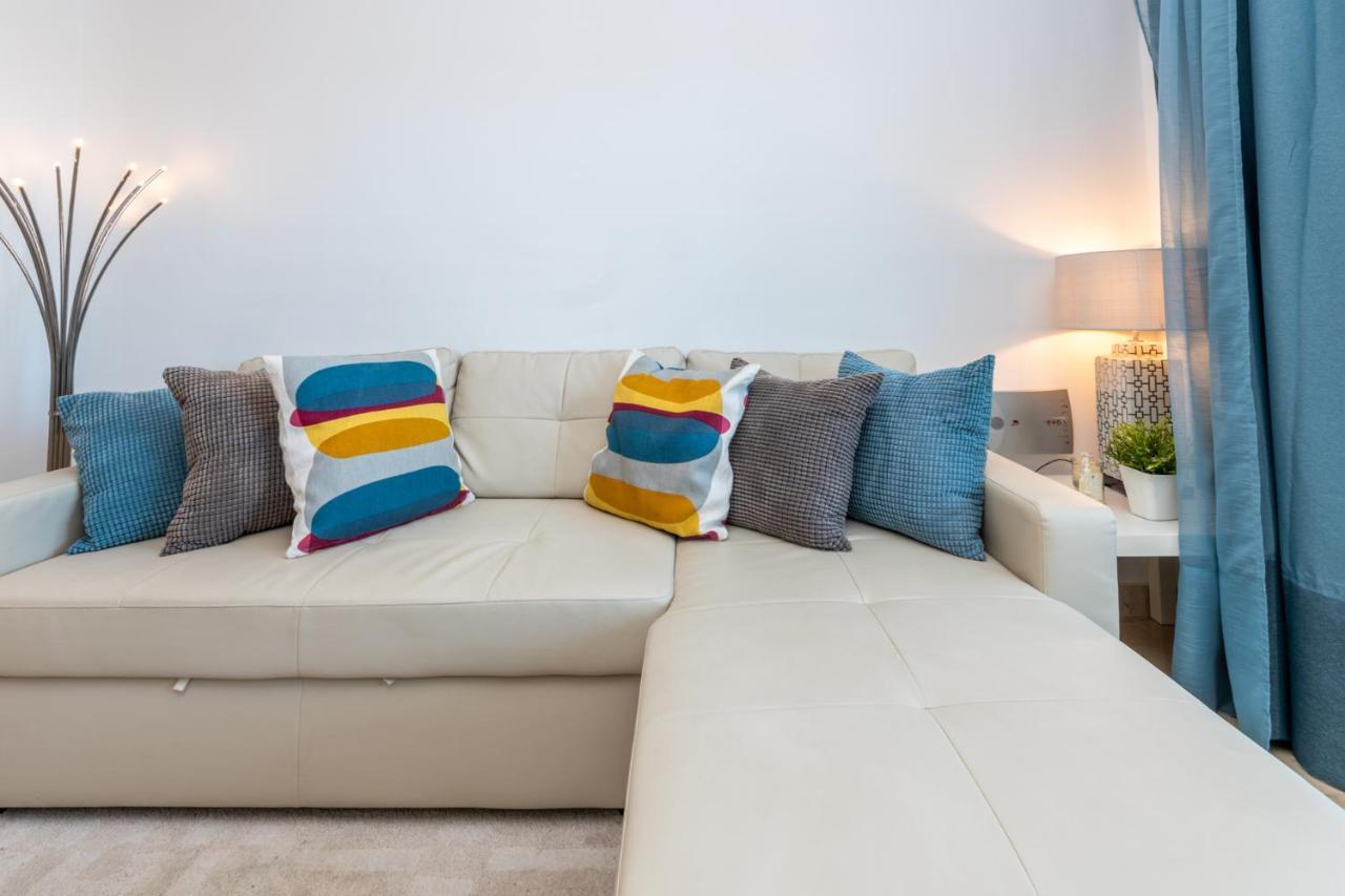 Апартаменты 2Br Calanova Grand Golf - Wifi/Ac/Pool Малага Экстерьер фото
