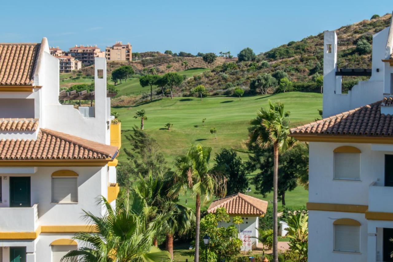 Апартаменты 2Br Calanova Grand Golf - Wifi/Ac/Pool Малага Экстерьер фото